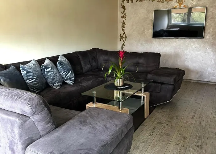 Ezerkrast Apartment